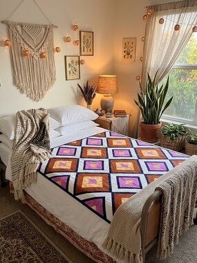 Vintage Handmade Quilt Geometric Diamond Boho Throw 51x51 Batic